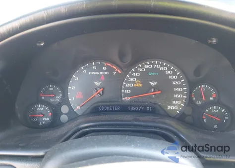 1999 Chevrolet Corvette z USA, uszkodzony, nr VIN 1G1YY22G4X5131455